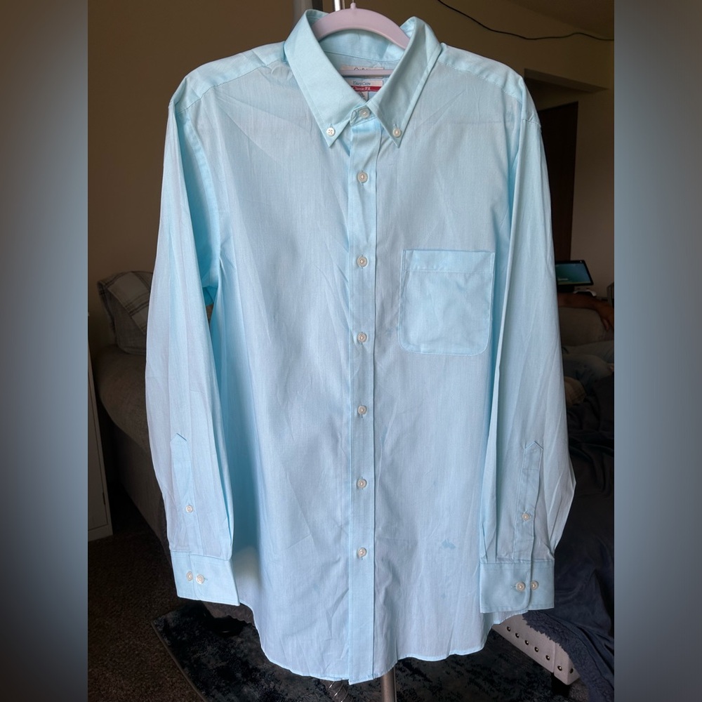 Croft and Barrow classic fit button down dress shirt